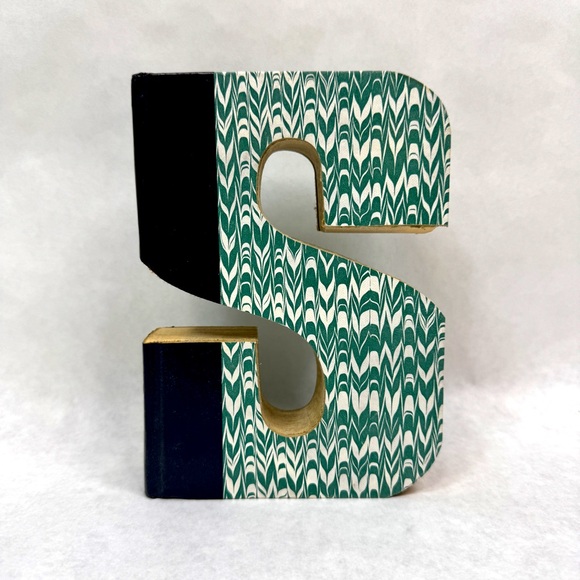 Anthropologie Other - ANTHROPOLOGIE Letter S Cut-Out Monogram Reader’s Digest Book Decor